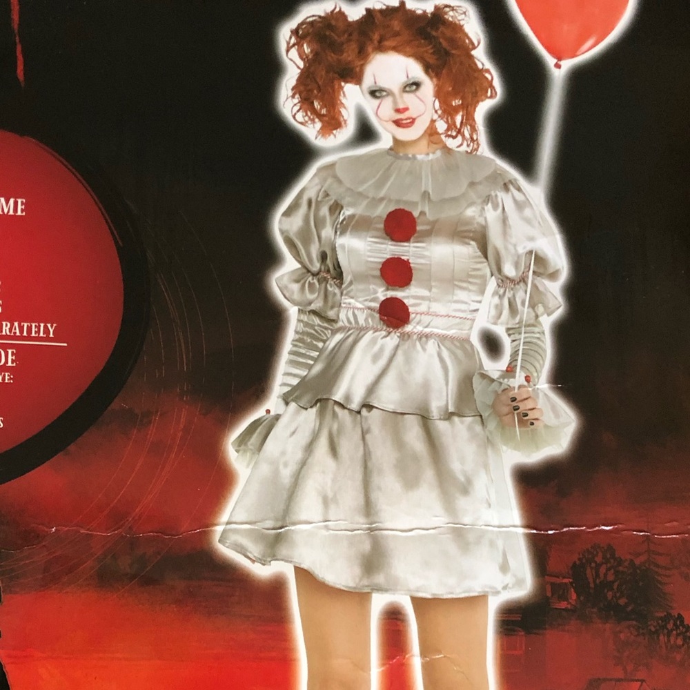 “IT” Pennywise / Georgie couples costume